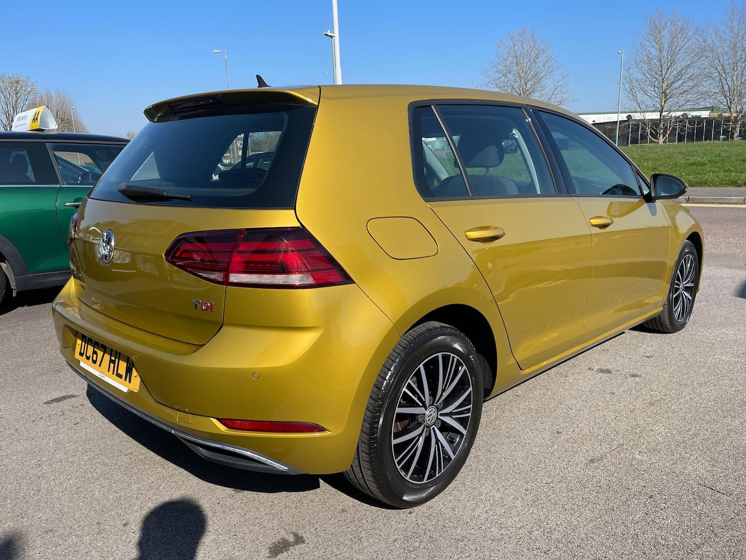 Used Volkswagen Golf 2017 for sale - 77977616: Photo 4