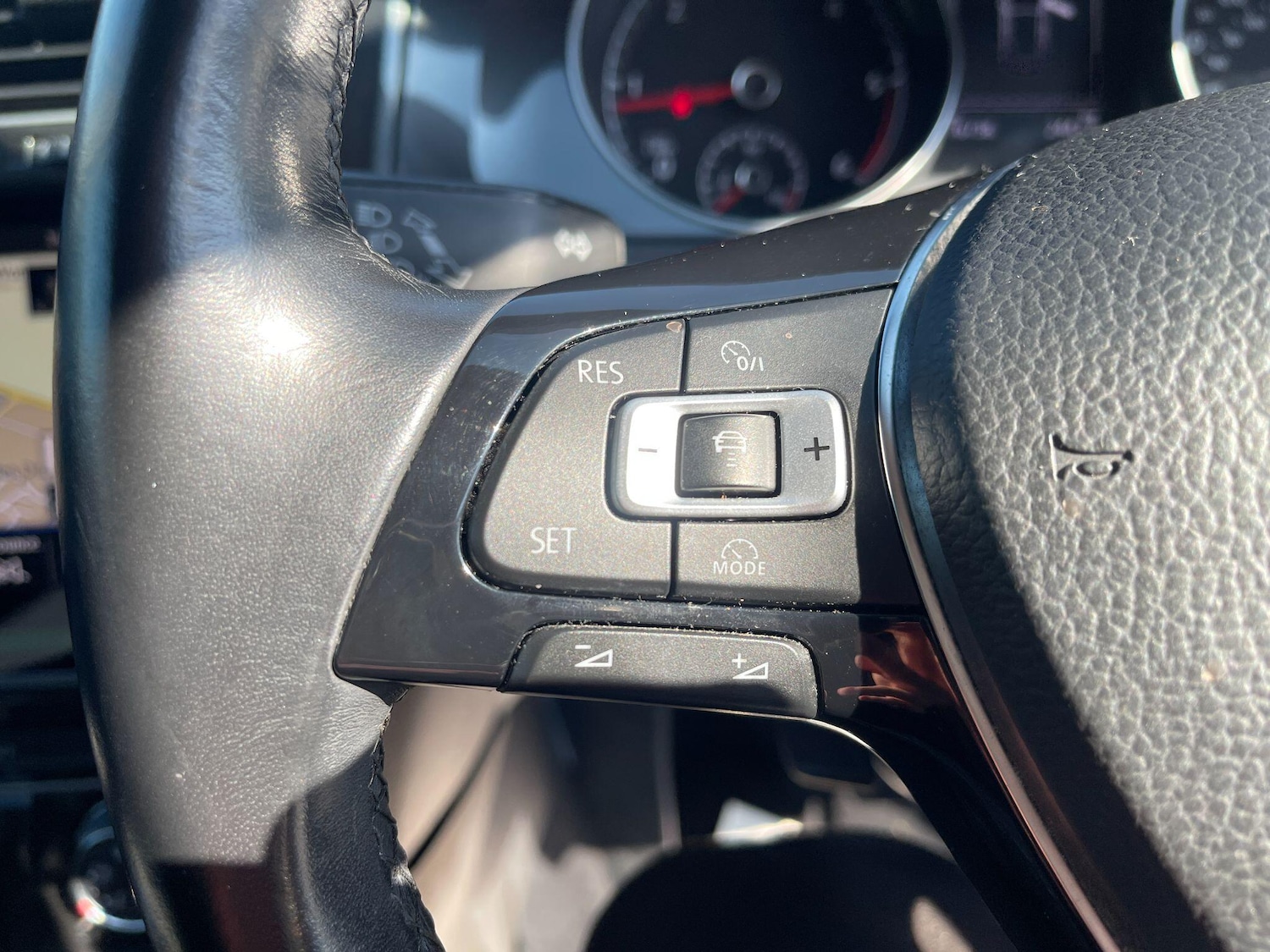 Used Volkswagen Golf 2017 for sale - 77977616: Photo 40