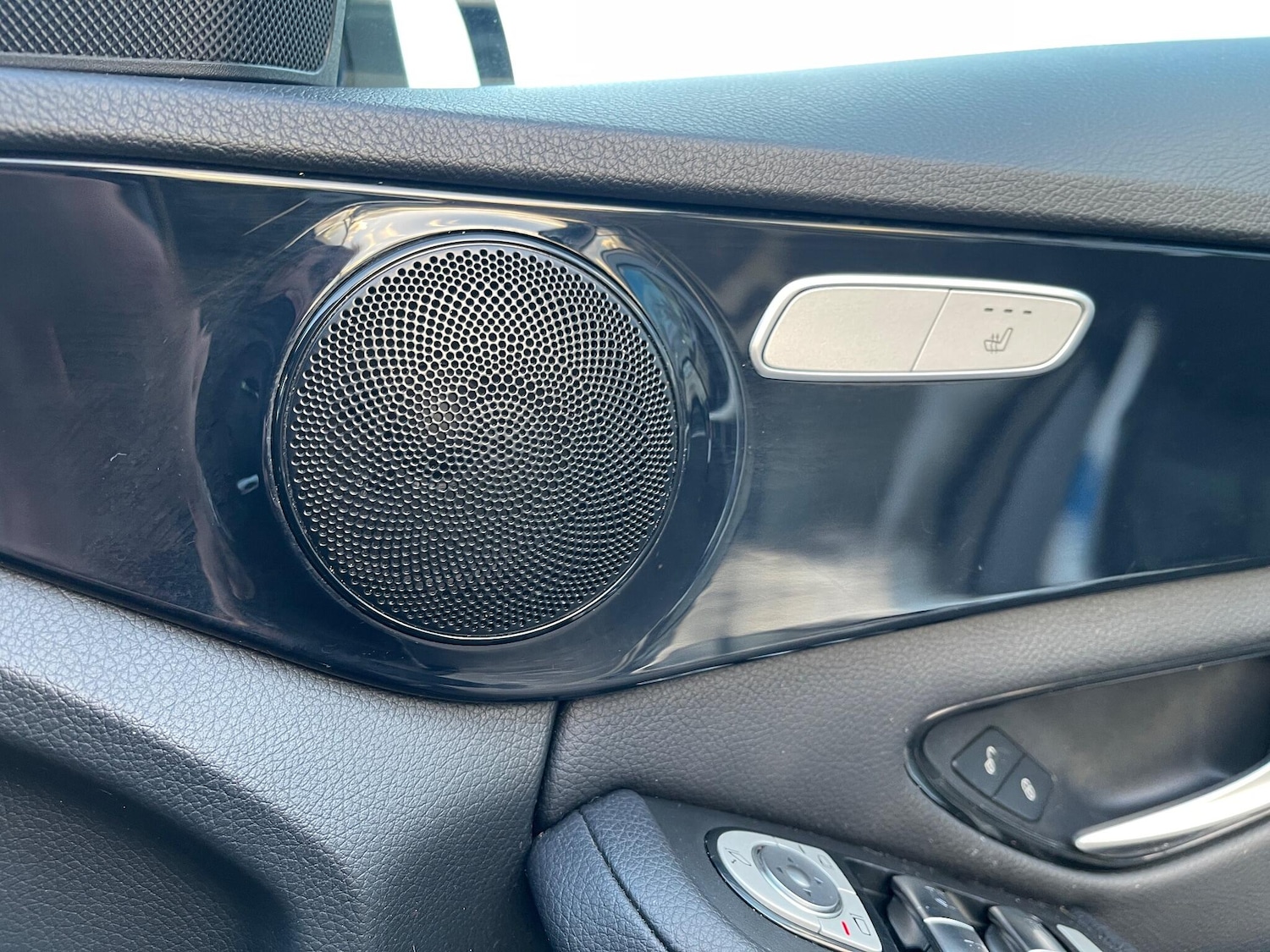 Used Mercedes-Benz C Class 2019 for sale - 76701007: Photo 13