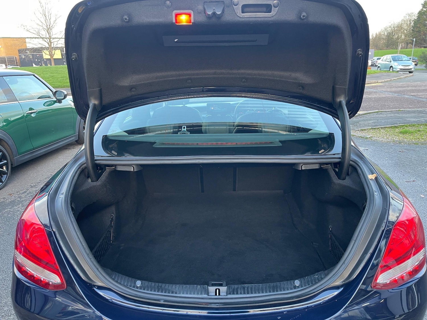 Used Mercedes-Benz C Class 2019 for sale - 76701007: Photo 34