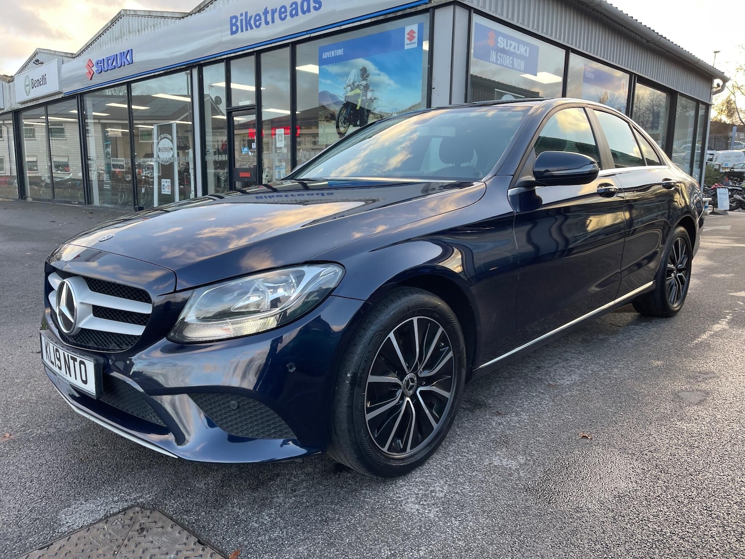 Used Mercedes-Benz C Class 2019 for sale - 76701007: Photo 4