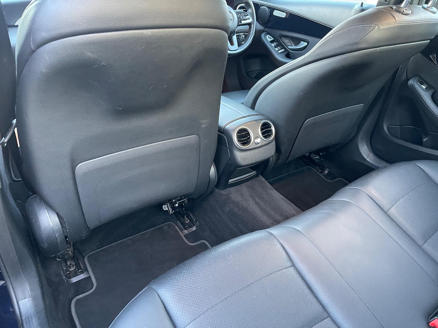 Used Mercedes-Benz C Class 2019 for sale - 76701007: Photo 43