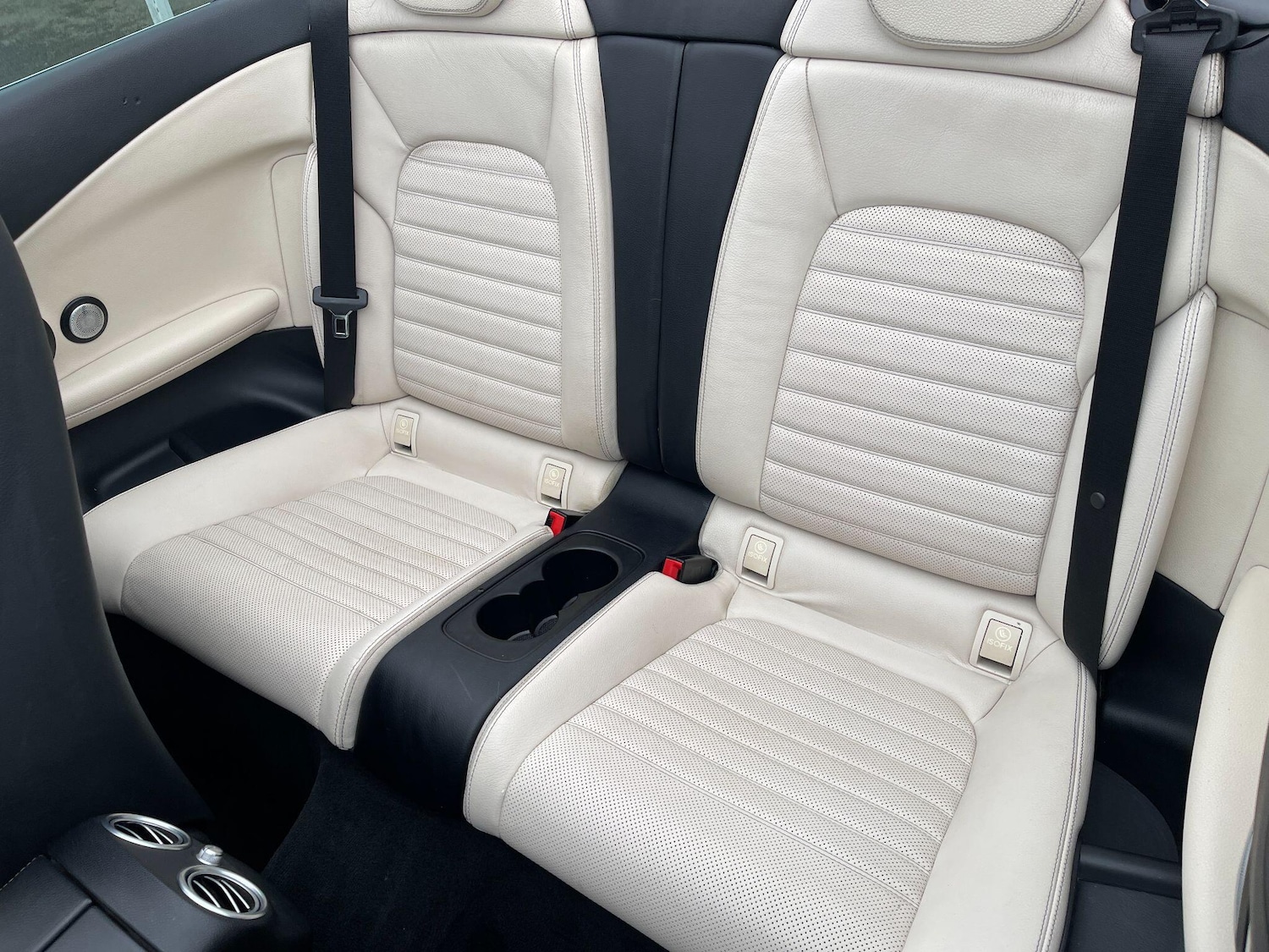 Used Mercedes-Benz C Class for sale - 77977618: Photo 33