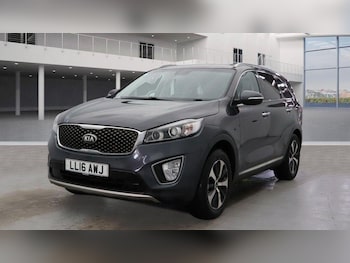 Used Kia Sorento 2016 for sale - 76380550: Photo