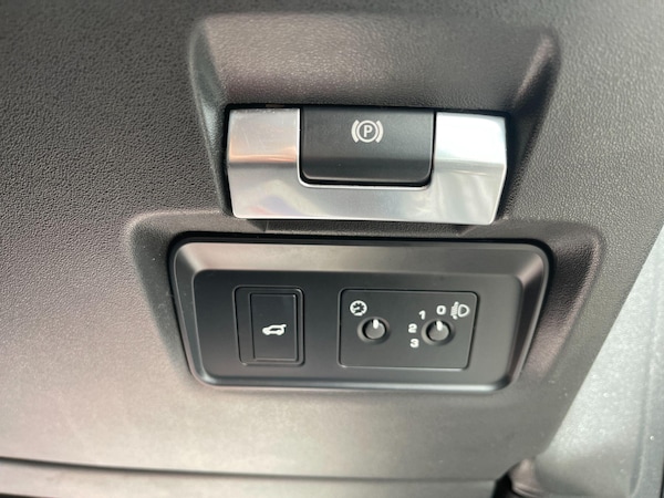 Used Land Rover Discovery Sport 2020 for sale - 75402373: Photo 42