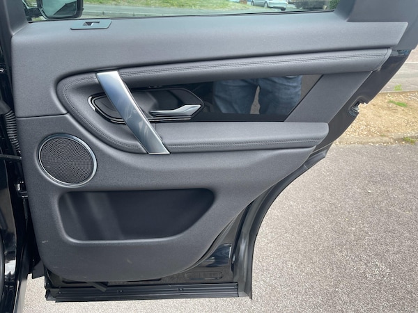 Used Land Rover Discovery Sport 2020 for sale - 75402373: Photo 49