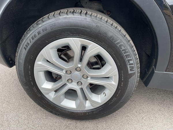 Used Land Rover Discovery Sport 2020 for sale - 75402373: Photo 53