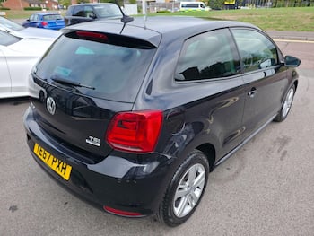 Used Volkswagen Polo 2017 for sale - 79349494: Photo