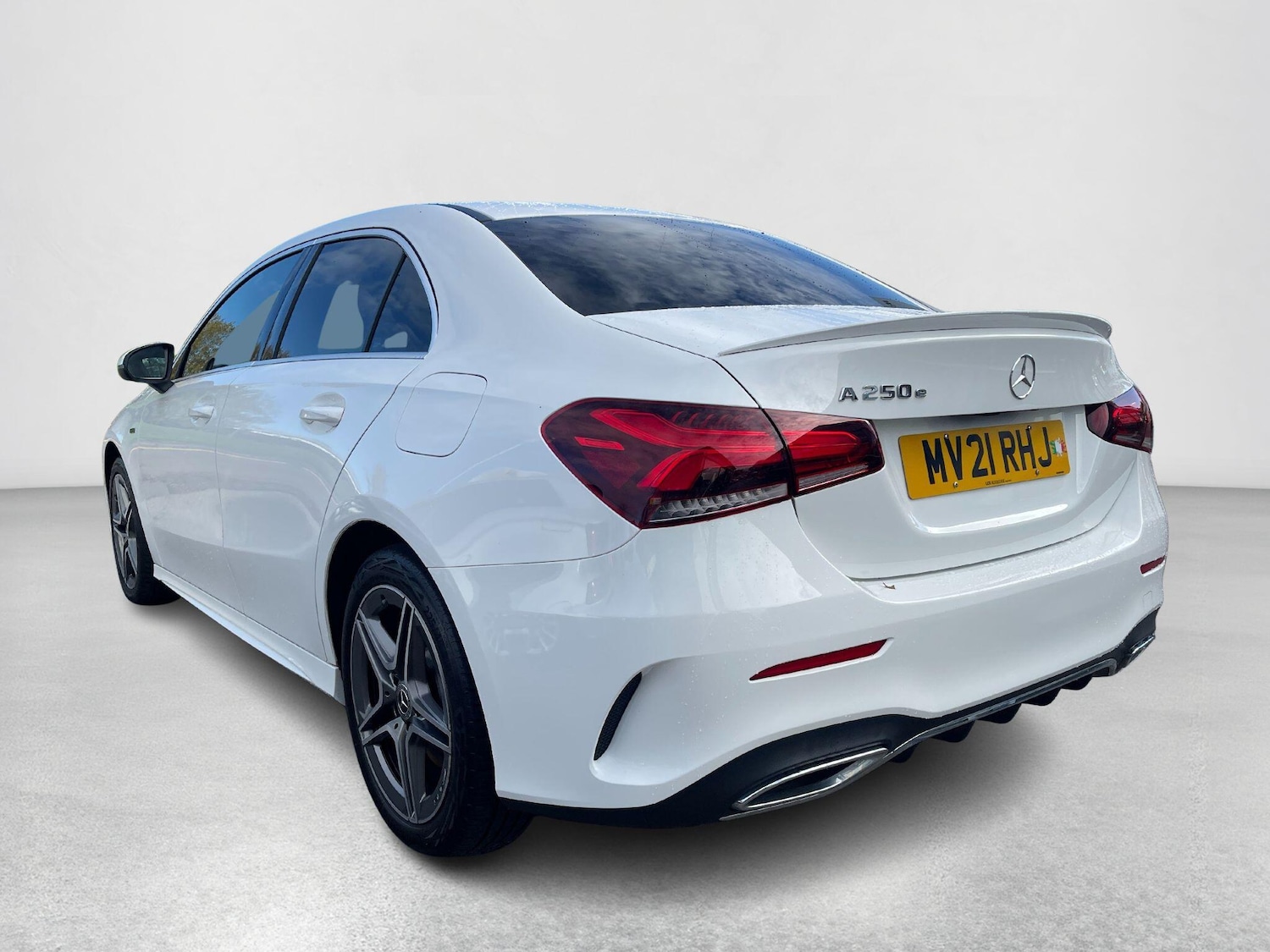 Used Mercedes-Benz A-Class 2021 for sale - 76371751: Photo 4