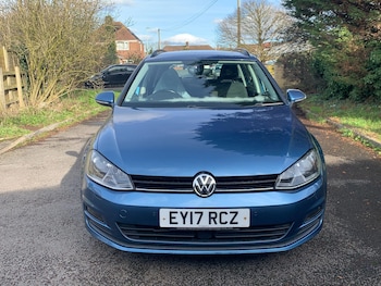 Used Volkswagen Golf 2017 for sale - 77279177: Photo