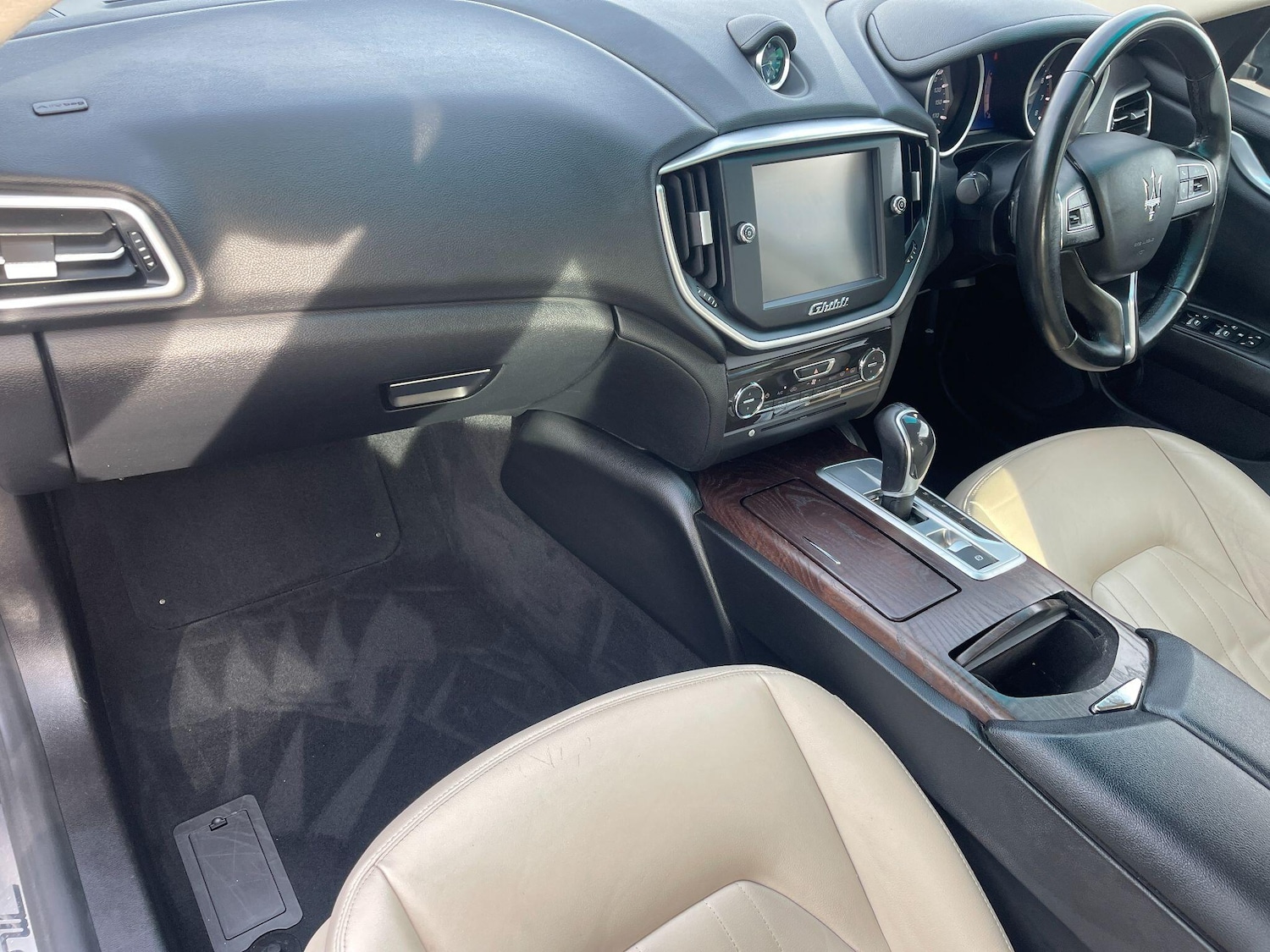 Used Maserati Ghibli 2016 for sale - 76714458: Photo 31