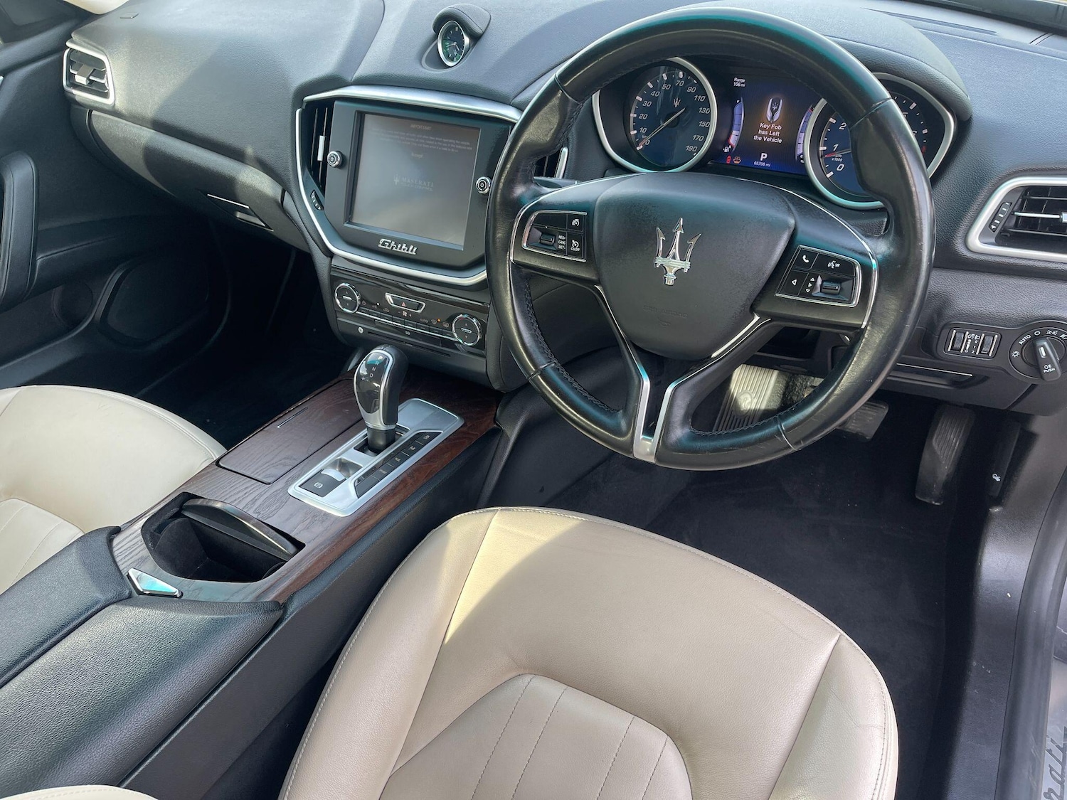 Used Maserati Ghibli 2016 for sale - 76714458: Photo 33