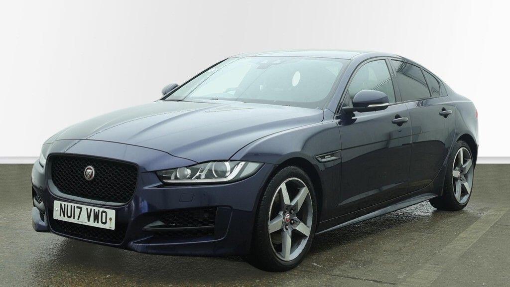 Used Jaguar XE 2017 for sale - 77637409: Photo 2