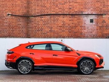 Used Lamborghini Urus 2025 for sale - 79388766: Photo