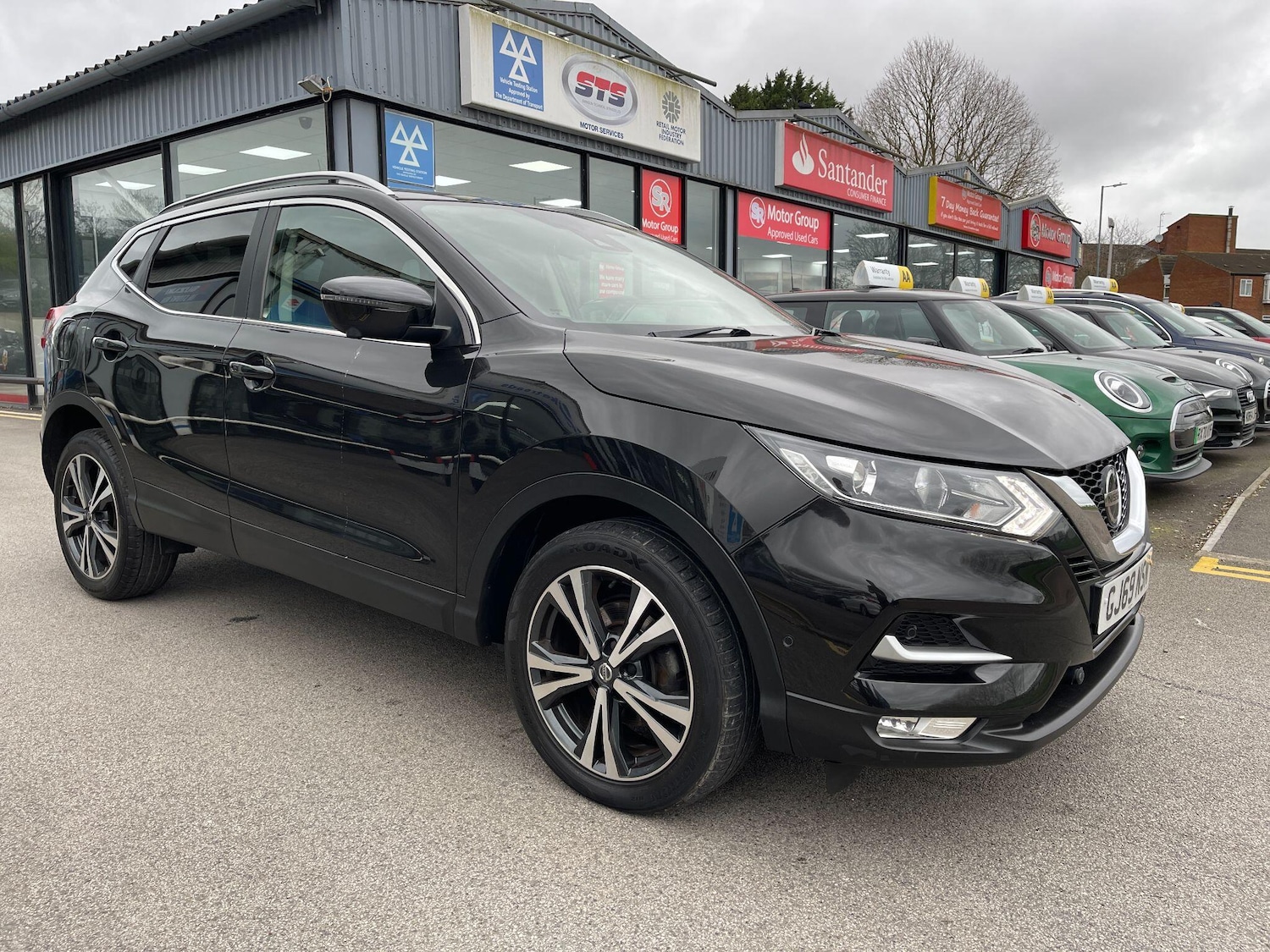 Used Nissan Qashqai 2019 for sale - 77496999: Photo 2