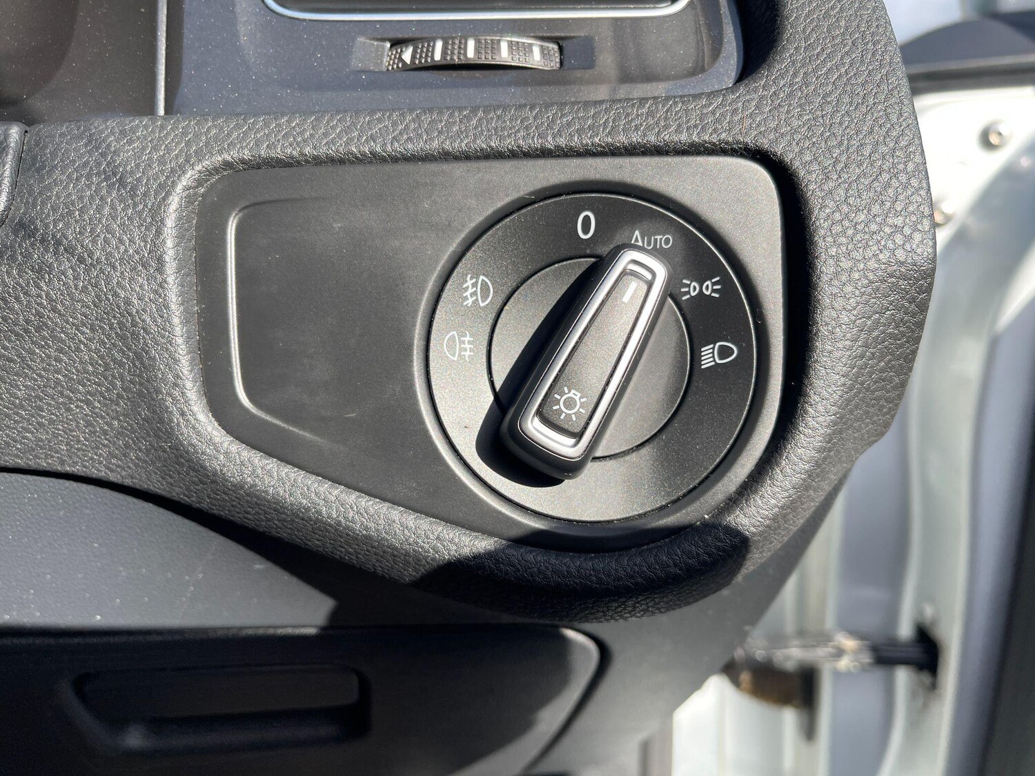 Used Volkswagen Golf 2019 for sale - 78157216: Photo 43