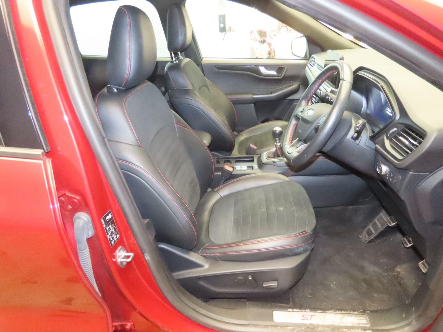 Used Ford Kuga 2021 for sale - 77120130: Photo 7