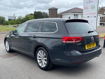 Used Volkswagen Passat 2018 for sale - 78784197: Photo