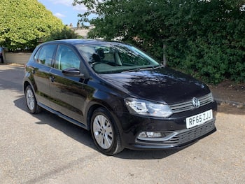 Used Volkswagen Polo 2016 for sale - 79349396: Photo