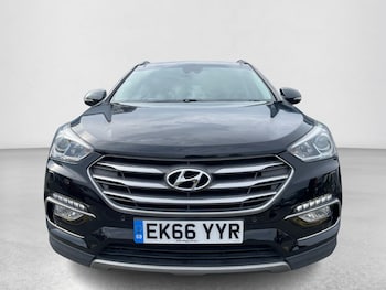Used Hyundai Santa Fe 2016 for sale - 76094206: Photo