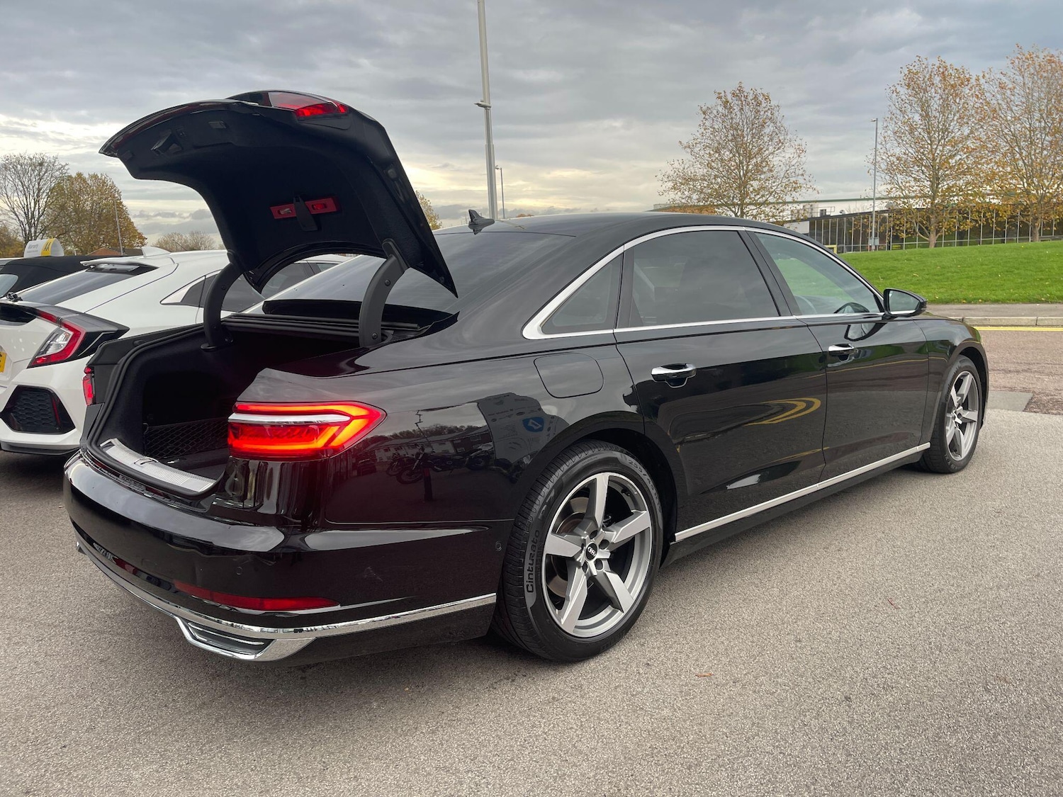 Used Audi A8 2019 for sale - 76380918: Photo 40