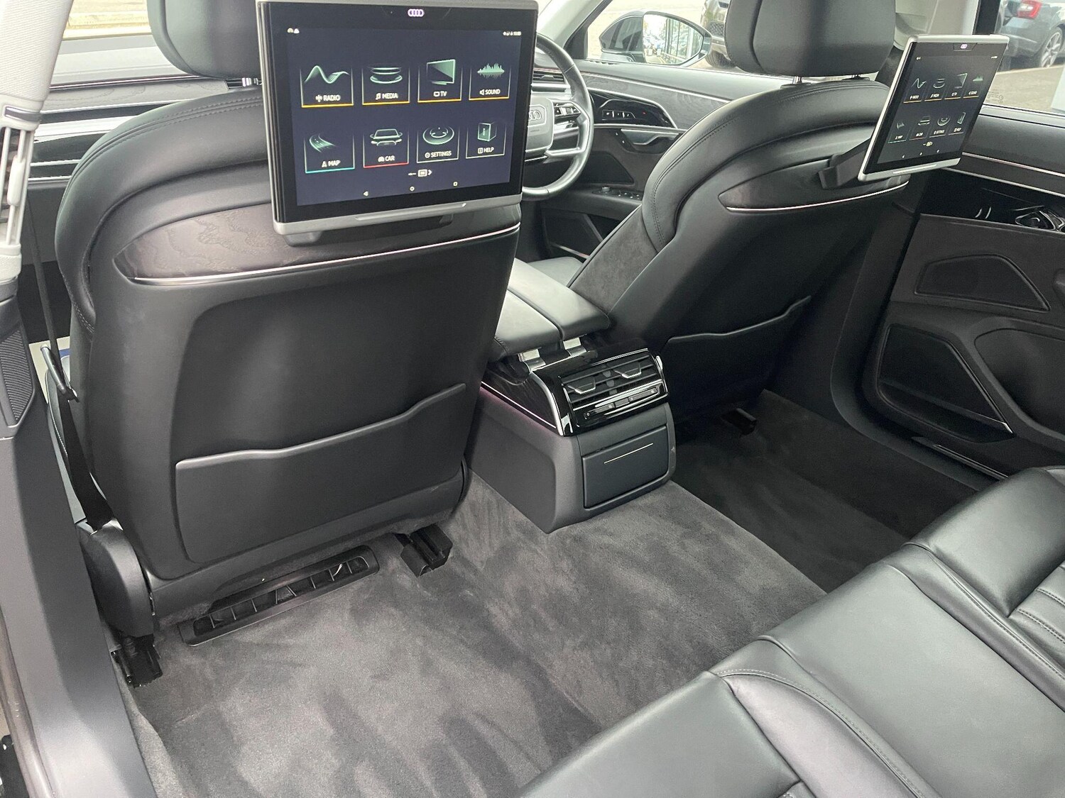 Used Audi A8 2019 for sale - 76380918: Photo 93