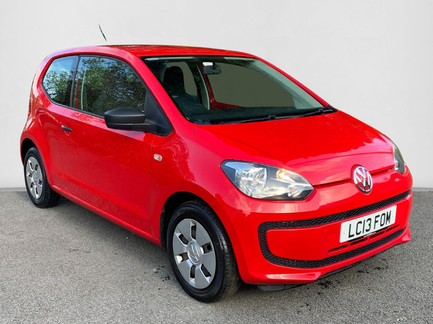 Used Volkswagen up! 2013 for sale - 75645683: Photo 1