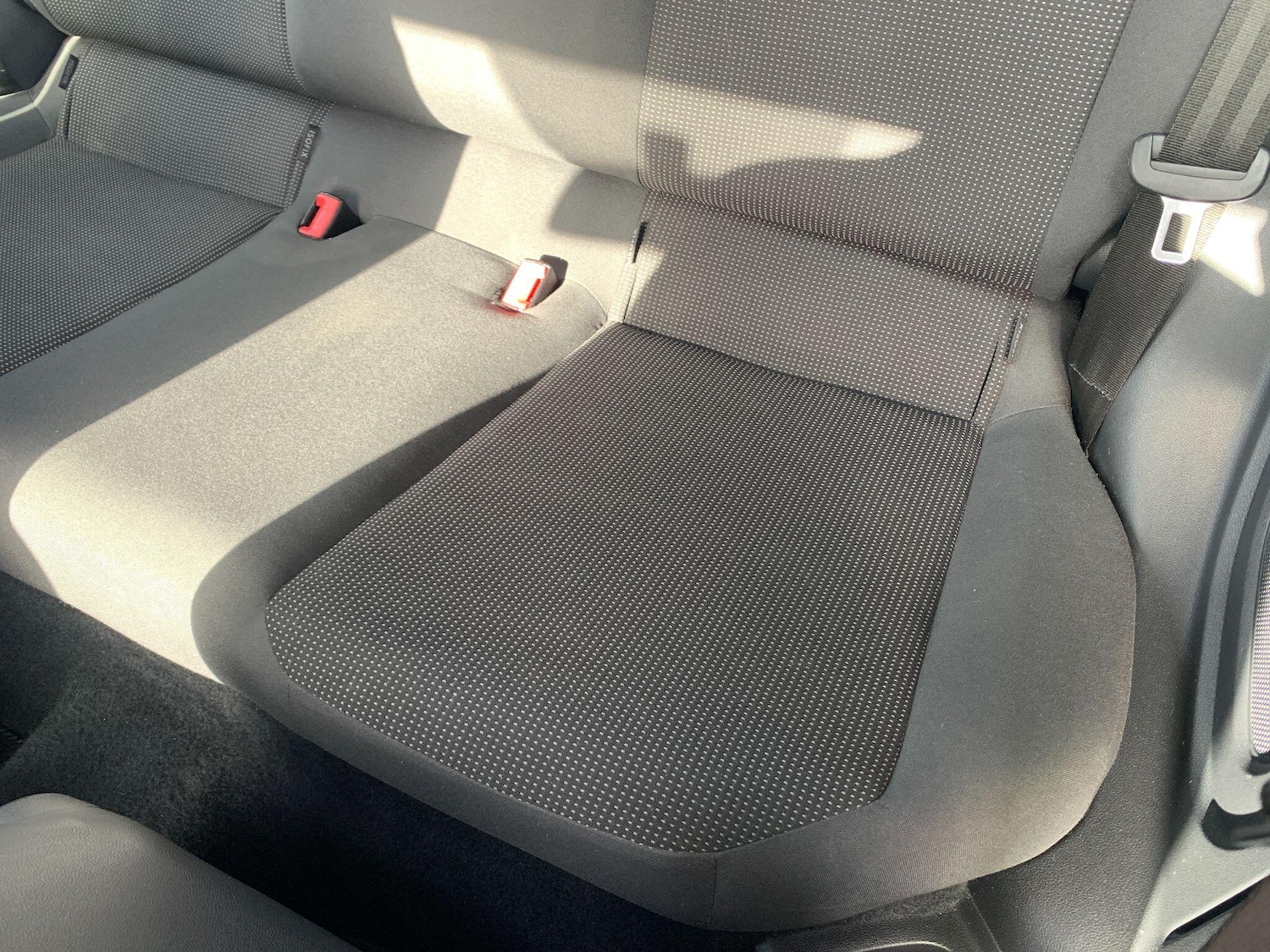 Used Volkswagen up! 2013 for sale - 75645683: Photo 16