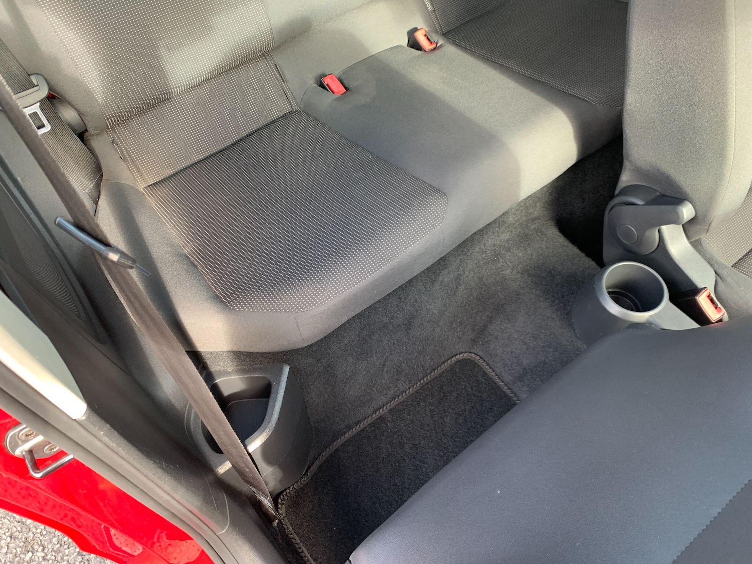 Used Volkswagen up! 2013 for sale - 75645683: Photo 17