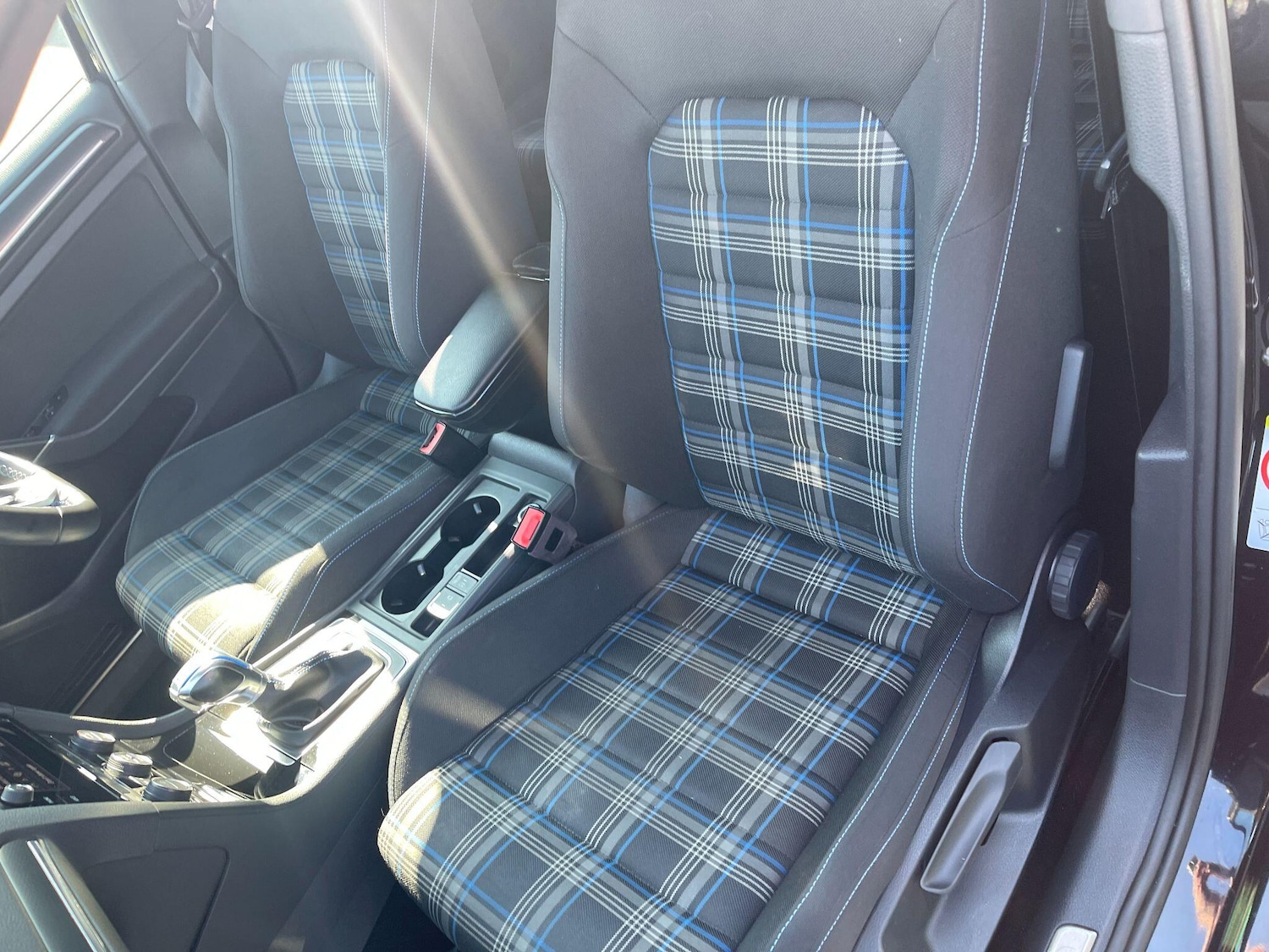 Used Volkswagen Golf for sale - 77977755: Photo 33