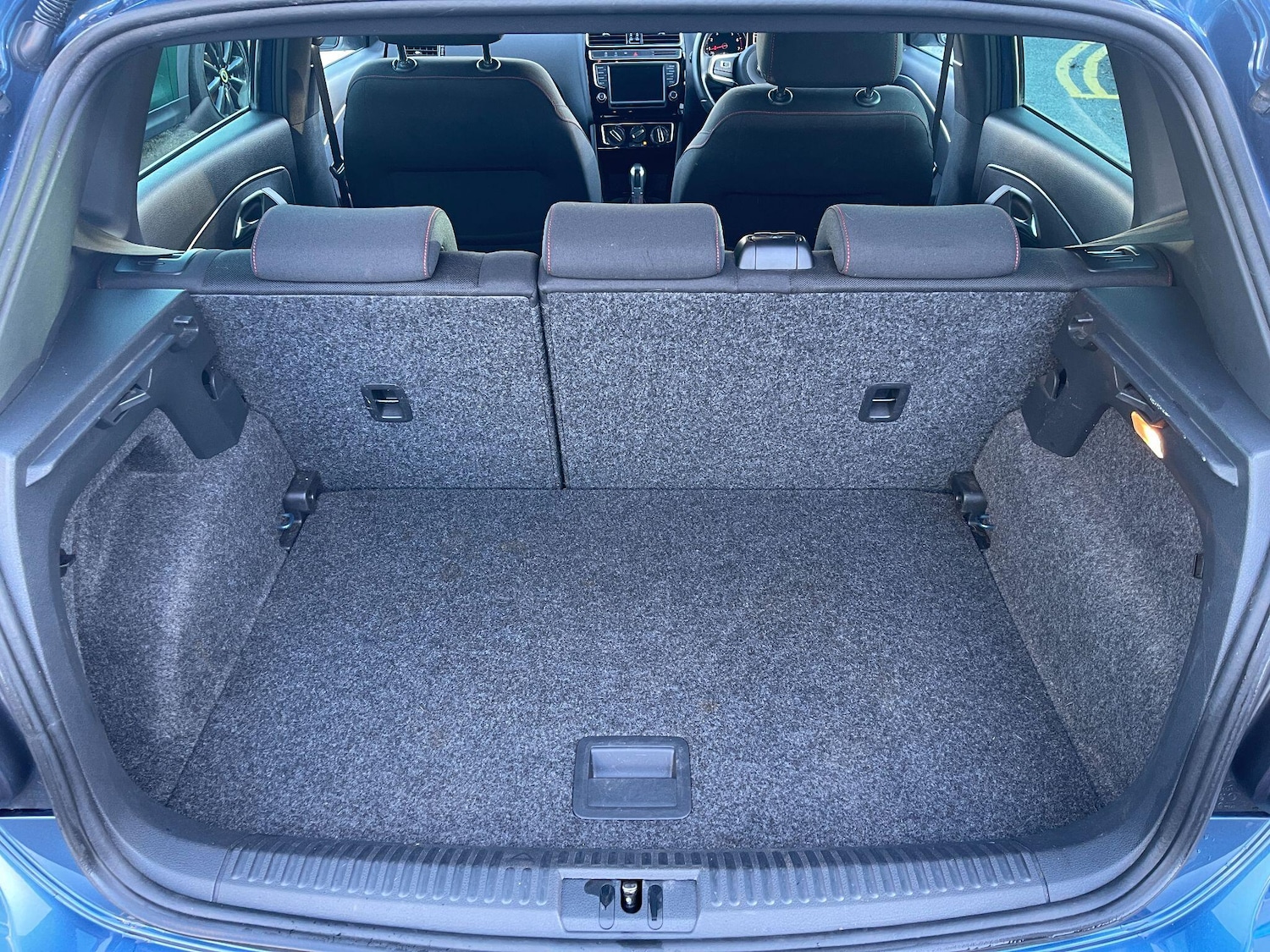 Used Volkswagen Polo 2016 for sale - 76597418: Photo 38