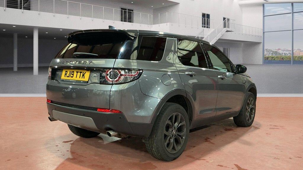 Used Land Rover Discovery Sport 2019 for sale - 76849592: Photo 12