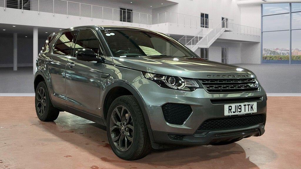 Used Land Rover Discovery Sport 2019 for sale - 76849592: Photo 2