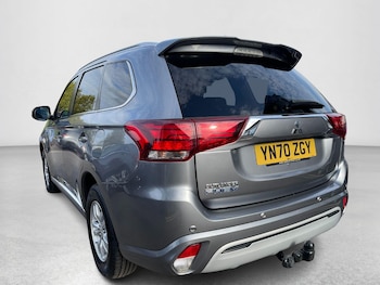 Used Mitsubishi Outlander 2020 for sale - 76190028: Photo