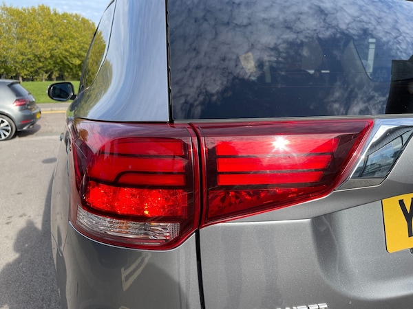 Used Mitsubishi Outlander 2020 for sale - 76190028: Photo 60