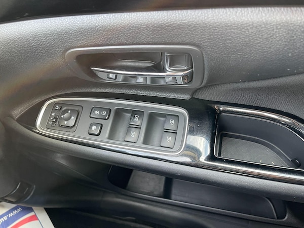 Used Mitsubishi Outlander 2020 for sale - 76190028: Photo 65