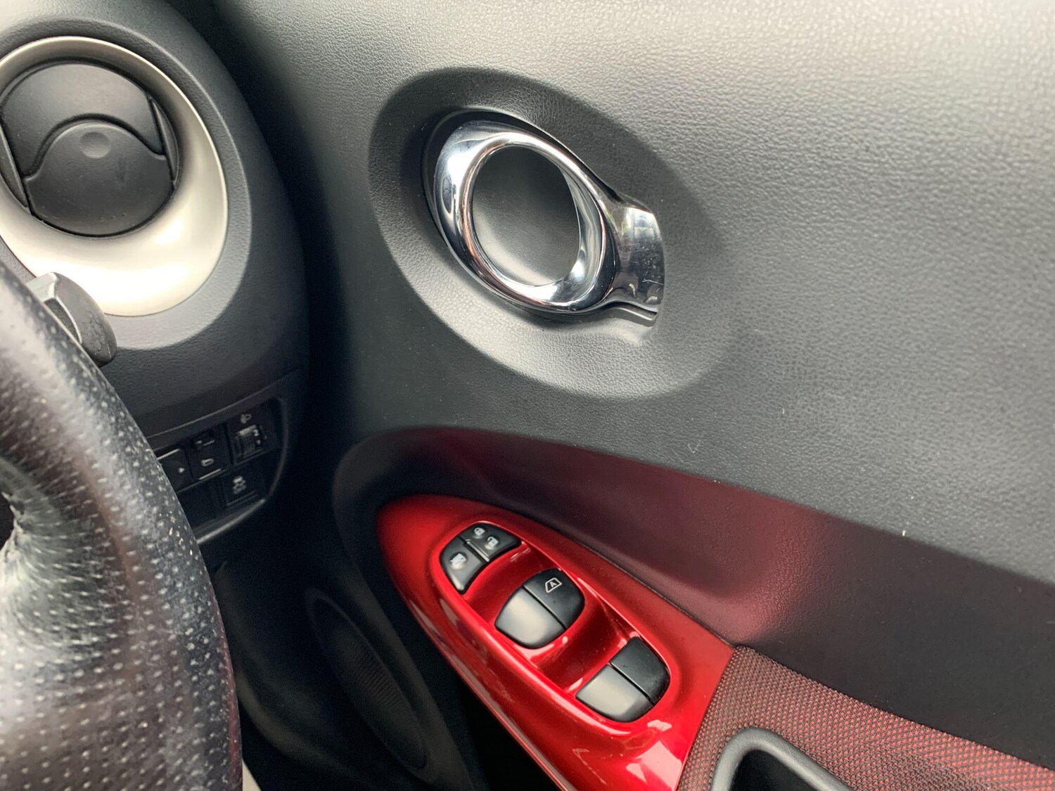 Used Nissan Juke 2011 for sale - 76108939: Photo 22