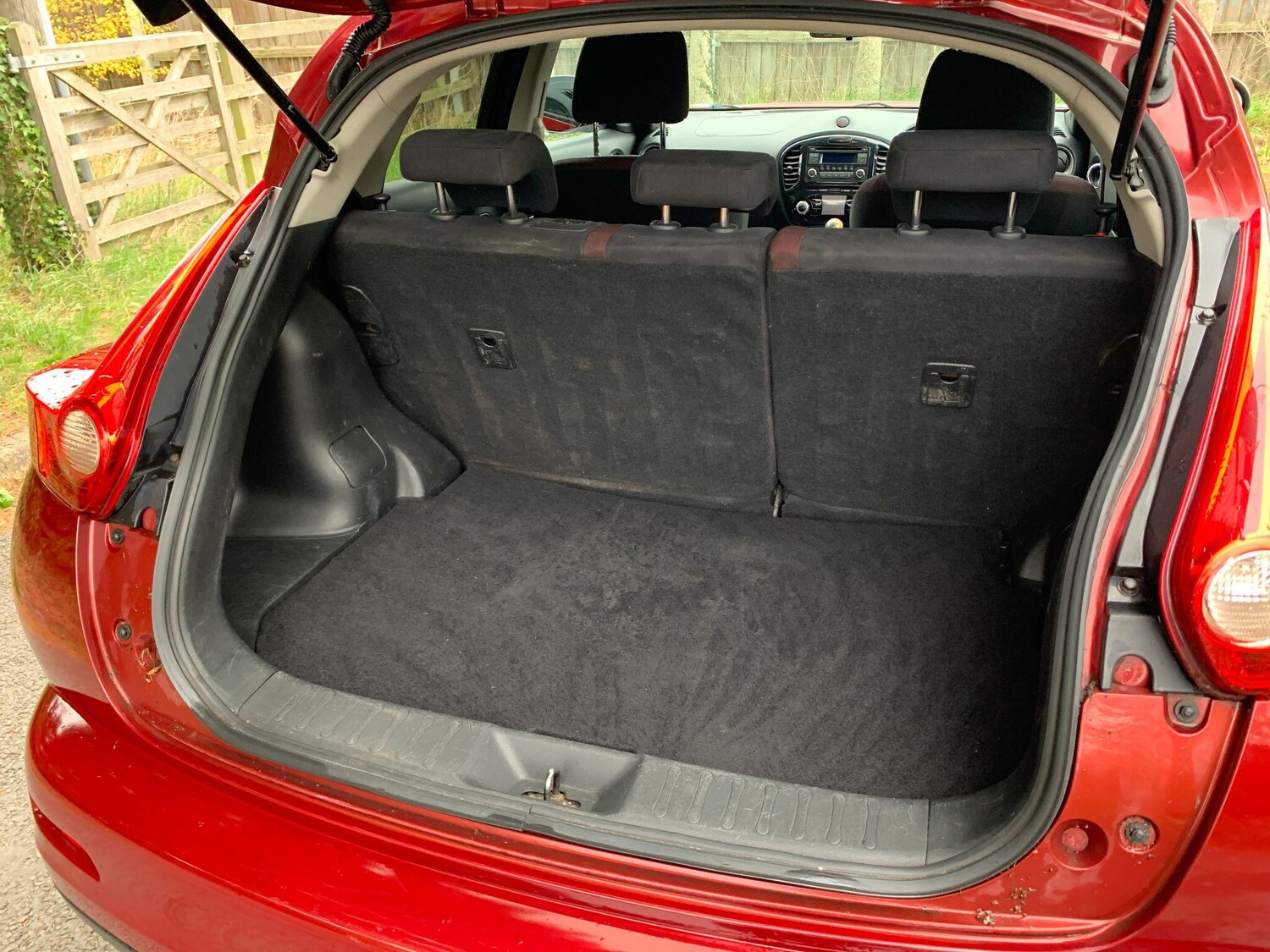 Used Nissan Juke 2011 for sale - 76108939: Photo 25