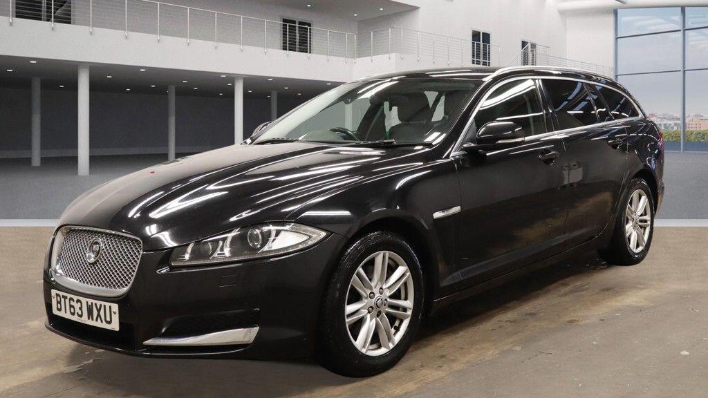 Used Jaguar XF 2013 for sale - 77768529: Photo 2