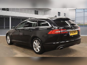 Used Jaguar XF 2013 for sale - 77768529: Photo