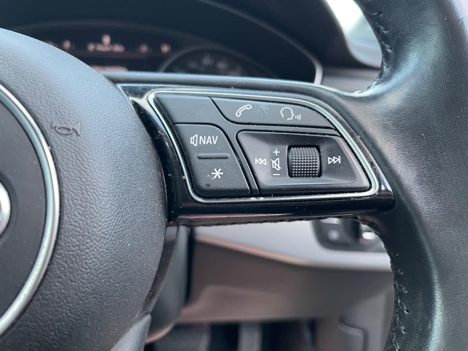 Used Audi A4 2018 for sale - 76597128: Photo 16