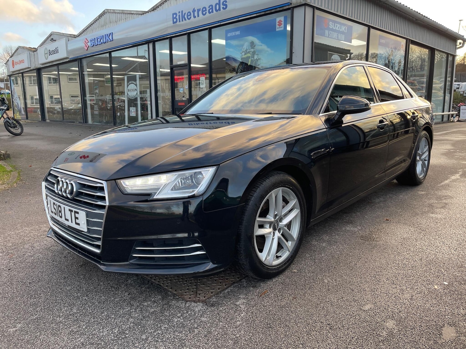 Used Audi A4 2018 for sale - 76597128: Photo 4