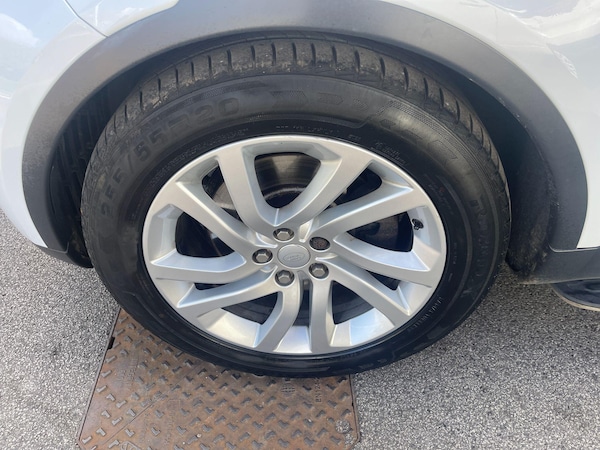 Used Land Rover Discovery 2017 for sale - 76094383: Photo 55