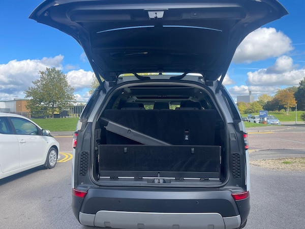 Used Land Rover Discovery 2017 for sale - 76094383: Photo 71