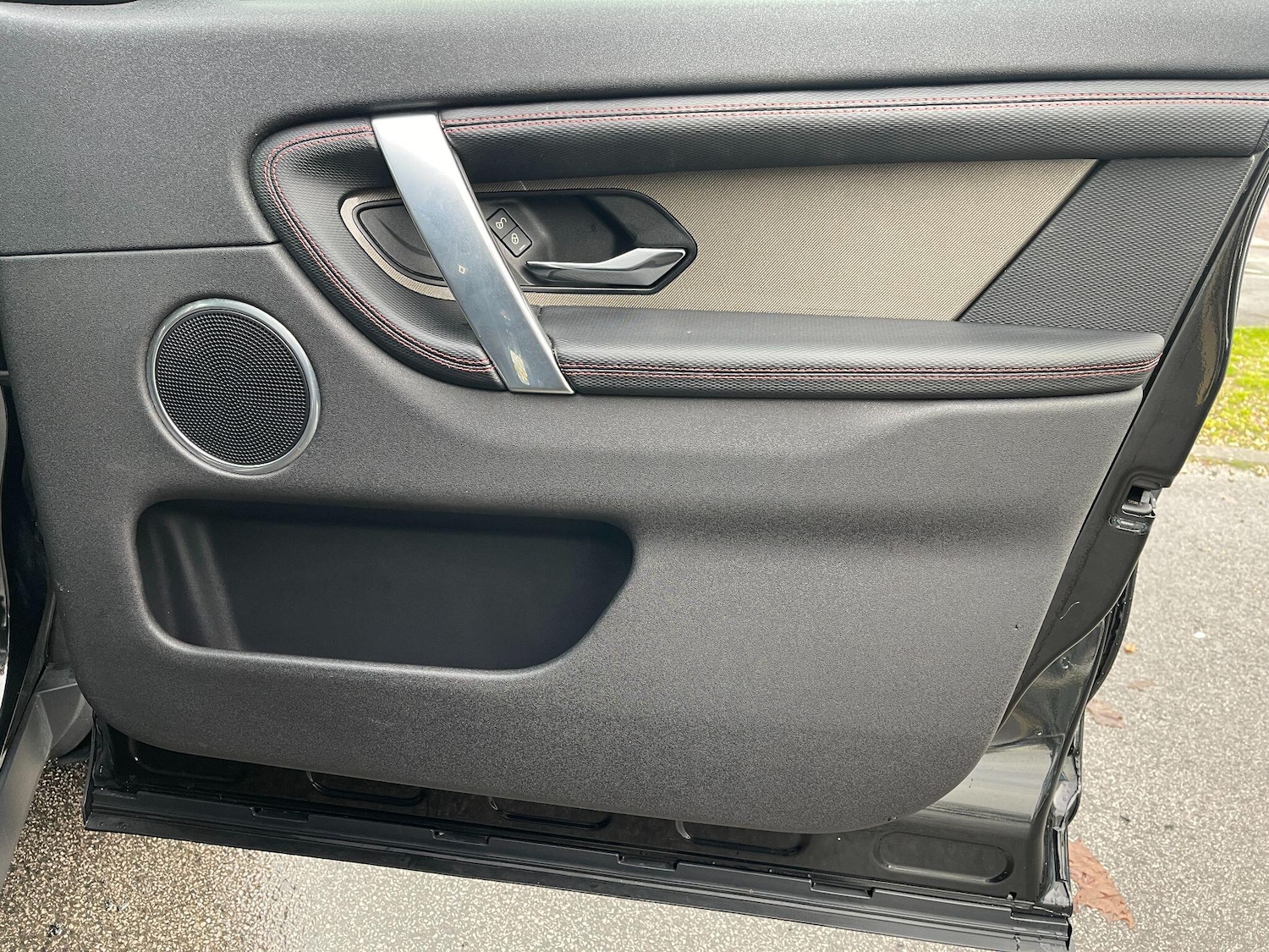 Used Land Rover Discovery Sport 2020 for sale - 76381215: Photo 25