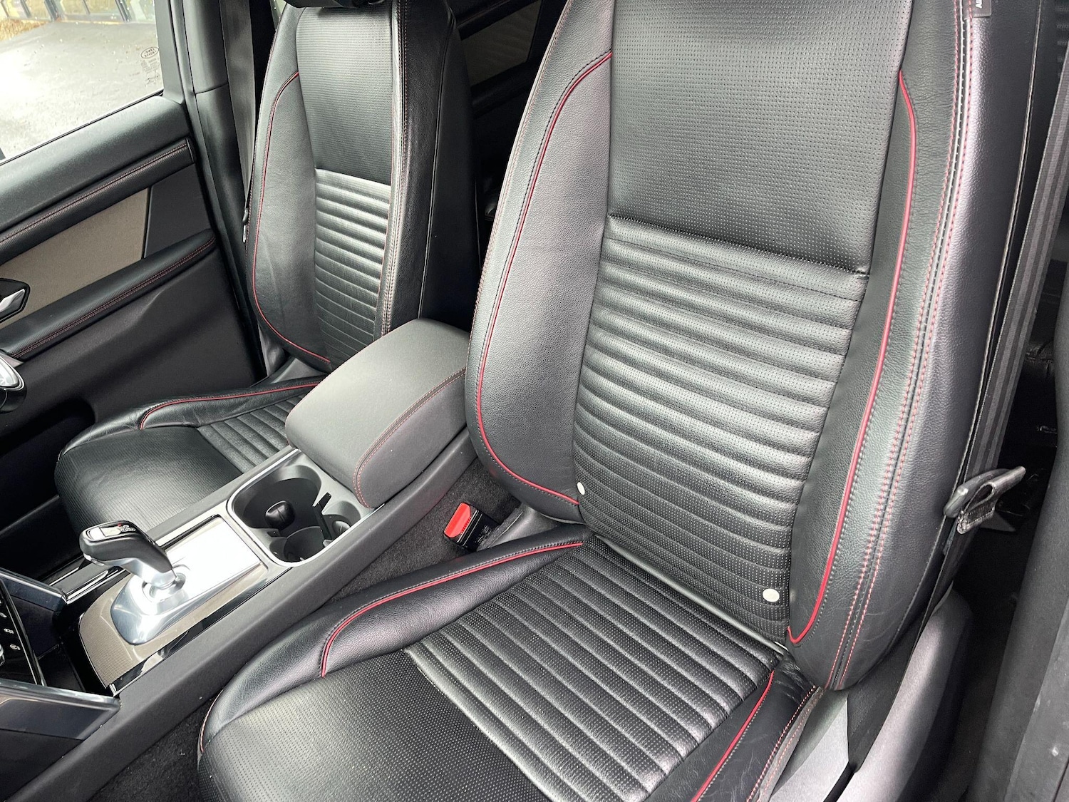 Used Land Rover Discovery Sport 2020 for sale - 76381215: Photo 44