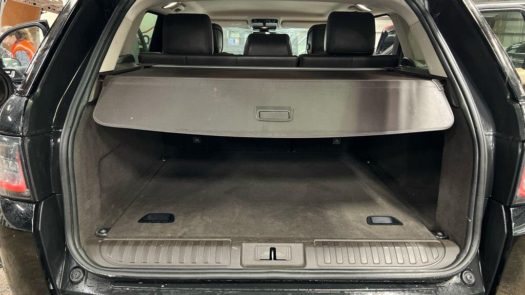 Used Land Rover Range Rover Sport 2018 for sale - 76597038: Photo 16