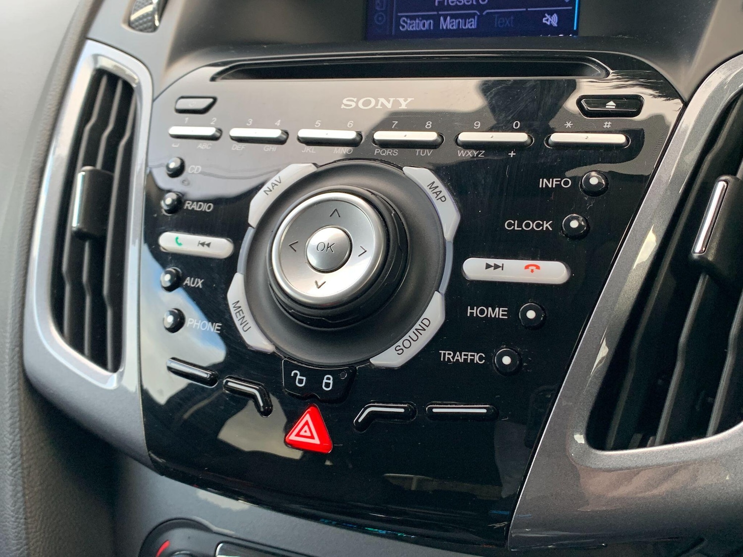 Used Ford Focus 2014 for sale - 76728290: Photo 10