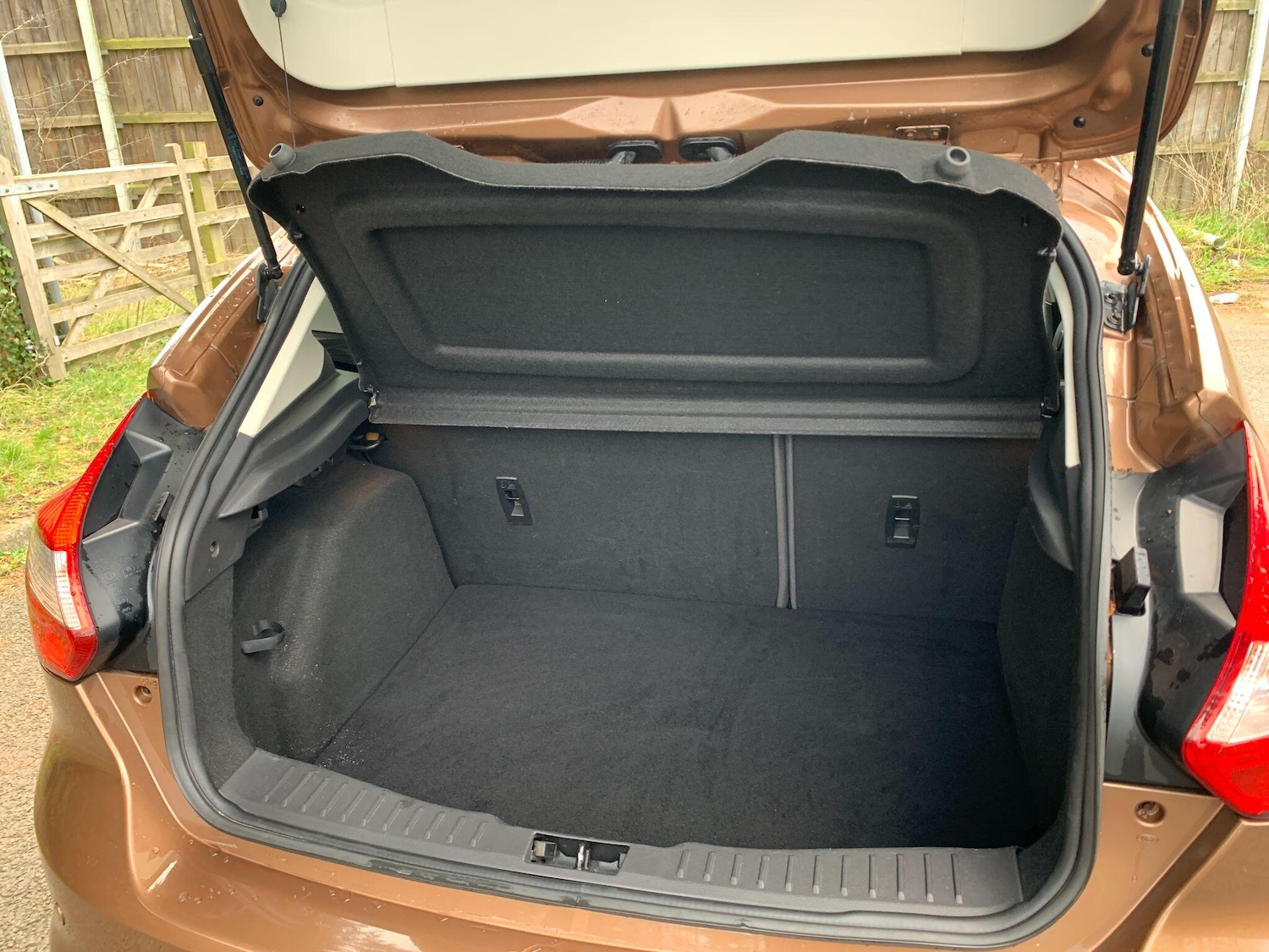 Used Ford Focus 2014 for sale - 76728290: Photo 25