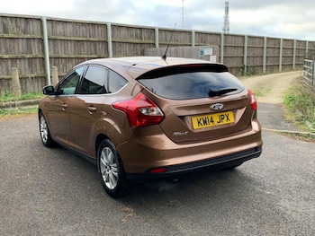 Used Ford Focus 2014 for sale - 76728290: Photo